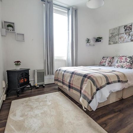 Whitchurch 1 Bedroom Apartment 카디프 외부 사진