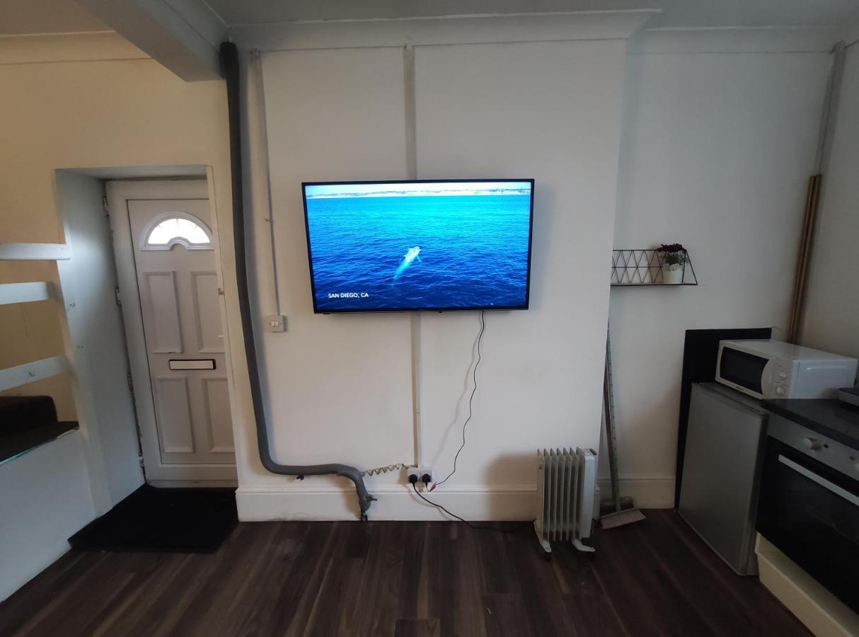 Whitchurch 1 Bedroom Apartment 카디프 외부 사진