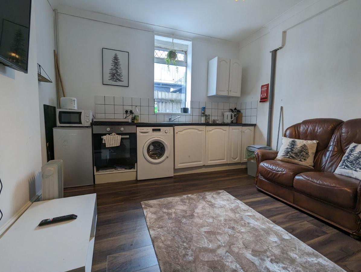Whitchurch 1 Bedroom Apartment 카디프 외부 사진