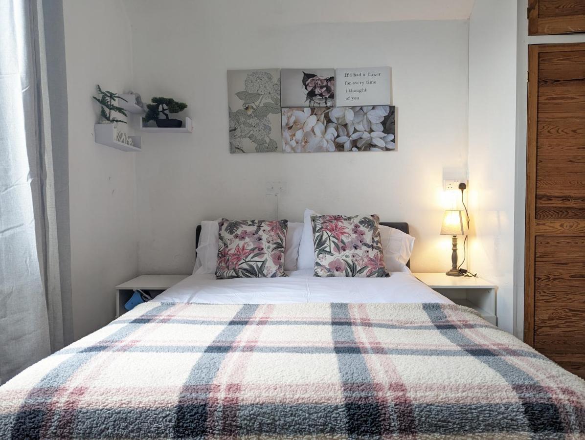 Whitchurch 1 Bedroom Apartment 카디프 외부 사진